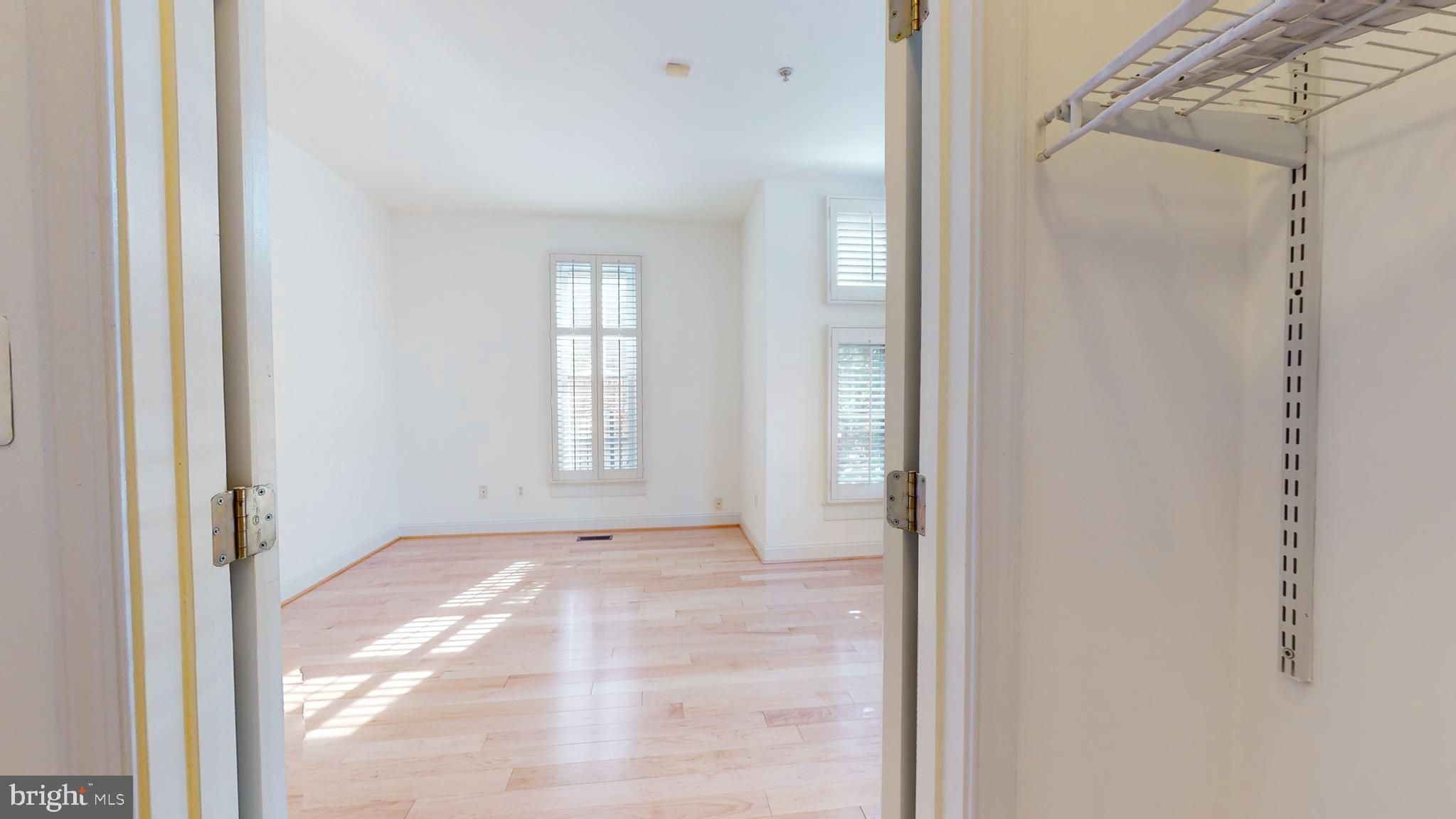 27 Logan Circle Northwest, Unit 13 Washington, DC 20005 - Photo 31 of 35