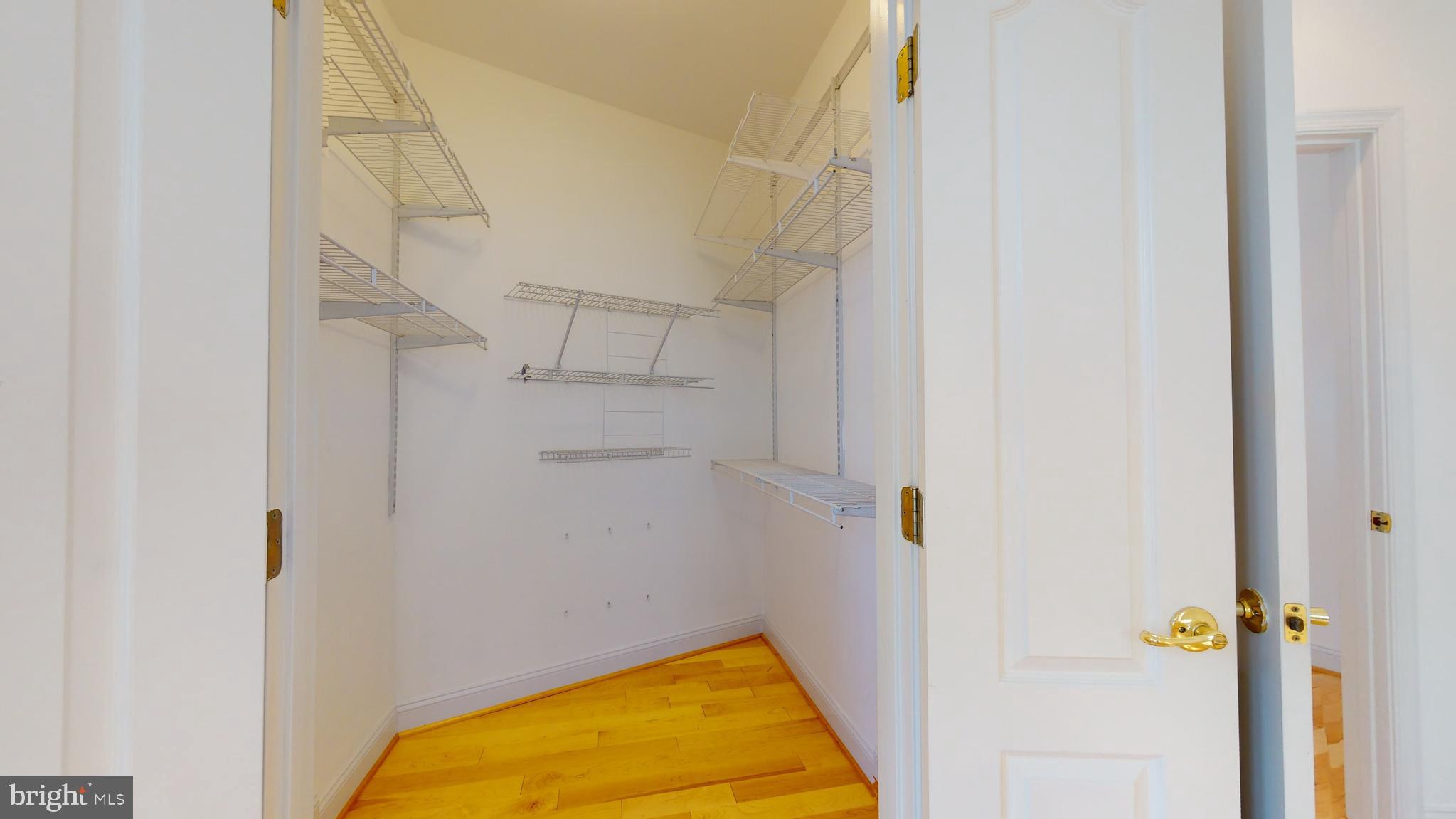 27 Logan Circle Northwest, Unit 13 Washington, DC 20005 - Photo 32 of 35