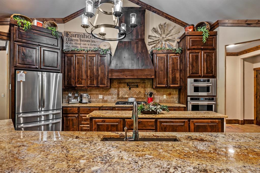 1011 Red Road Howe, TX 75459 - Photo 6 of 40 Gallery Image 6