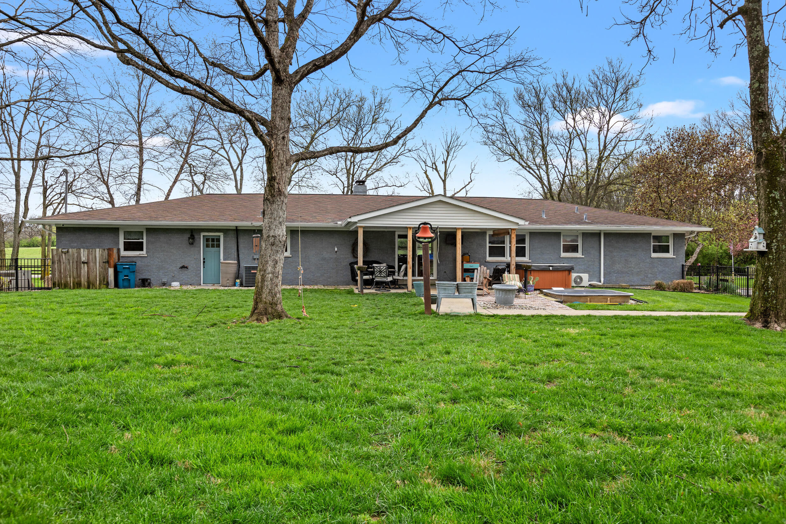 1350 Hume Road Lexington, KY 40516 - Photo 31 of 36 IMG_5507_1350 Hume Rd