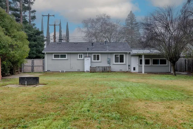 $438,000 | 5631 Engle Road, Carmichael, CA 95608