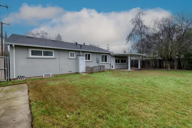 $438,000 | 5631 Engle Road, Carmichael, CA 95608