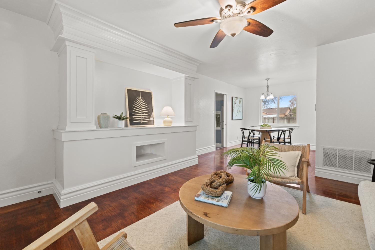 5631 Engle Road Carmichael, CA 95608 - Photo 7 of 26