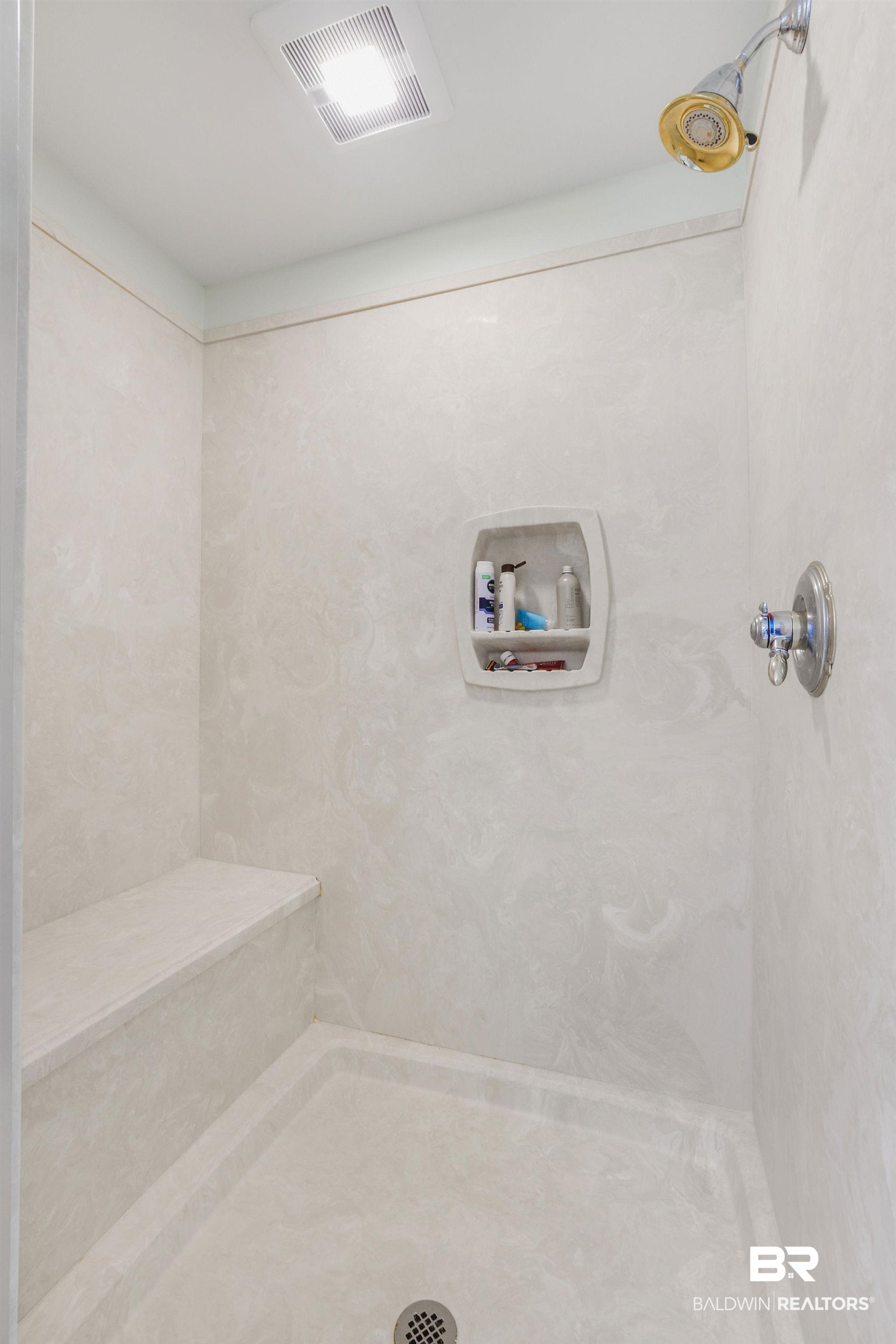 32130 River Road Orange Beach, AL 36561 - Photo 21 of 51 Full bath featuring tiled shower