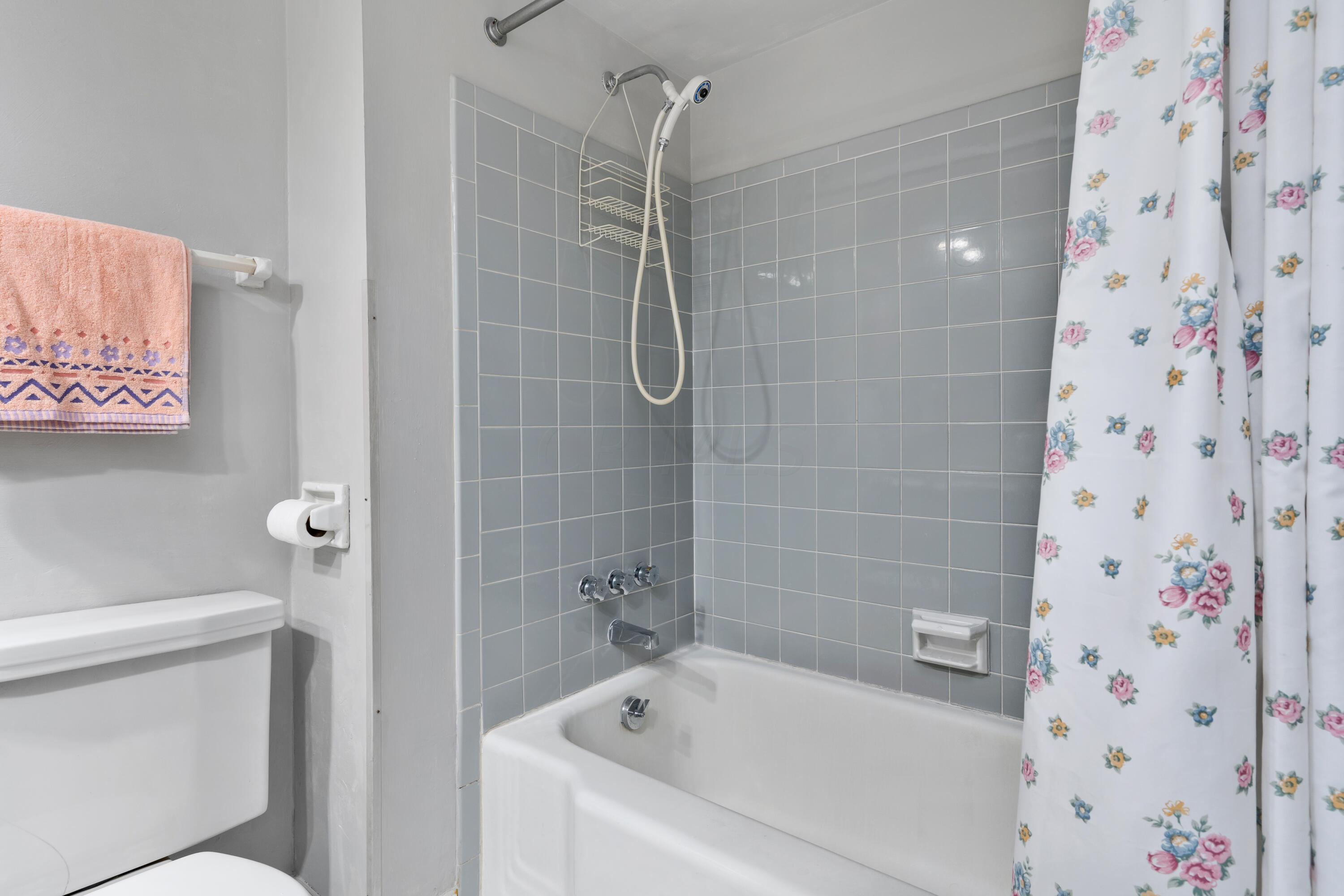 3122 North Star Road Columbus, OH 43221 - Photo 25 of 37 3122 N Star Rd_MLS_25