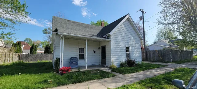 $85,000 | 4 East Flora Street, Washington, IN 47501