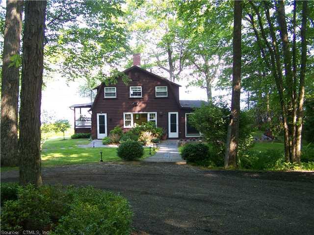 15 Van Winkle Road Morris, CT 06763 - Photo 1 of 1 Exterior Front.