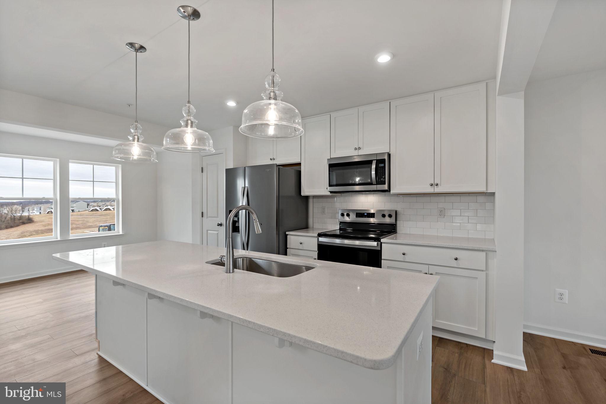 19 Angus Drive Hanover, PA 17331 - Photo 5 of 29