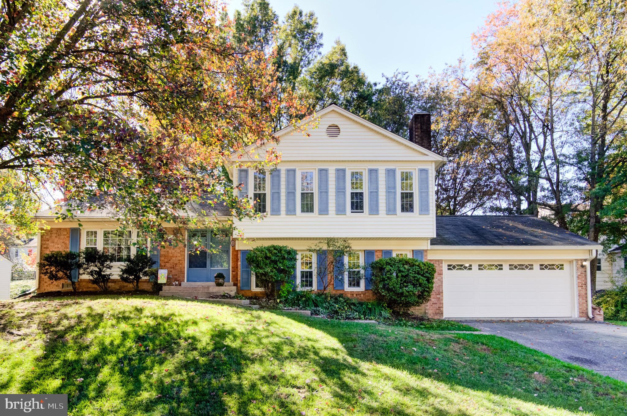 7915 Laural Valley Way Springfield, VA 22153 - Photo 19 of 19 Front home View