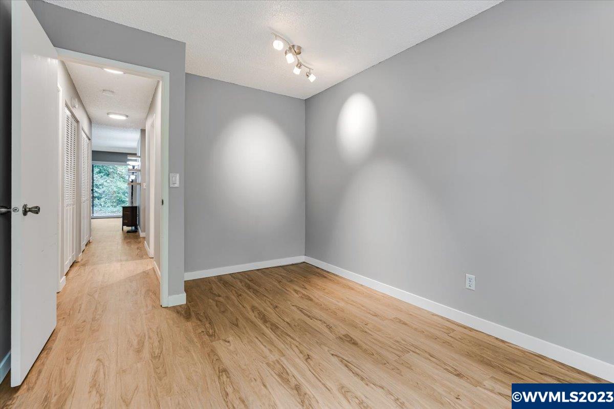 6745 Southwest Scholls Ferry Road Beaverton, OR 97008 - Photo 18 of 29