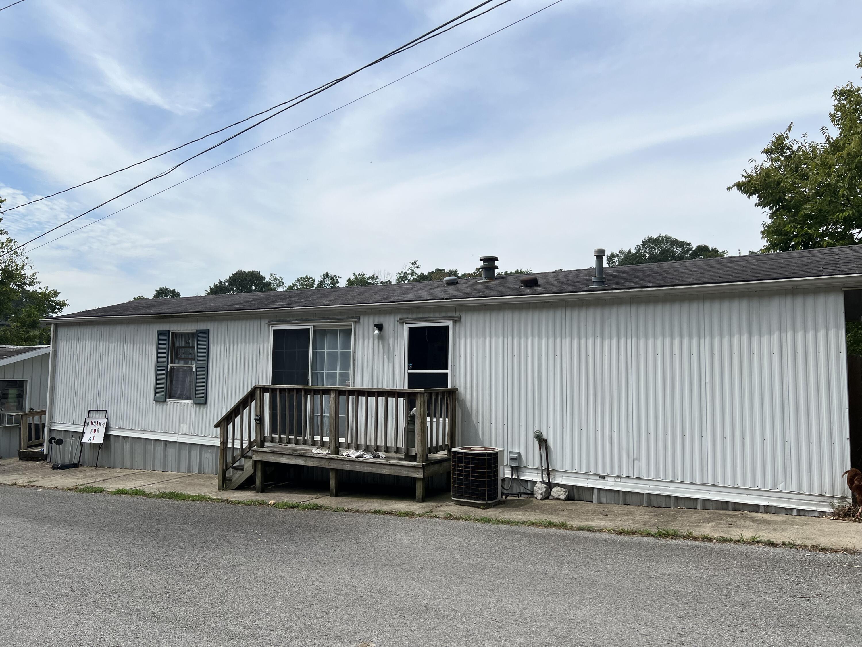 570 Kings Ml Road Lancaster, KY 40444 - Photo 3 of 35 E3292B64-AE95-4A4D-848D-EA91764F1108