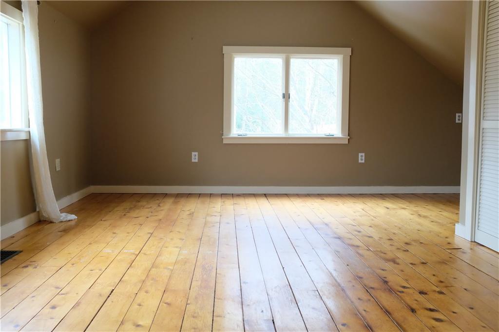 424 New England Road Searsmont, ME 04973 - Photo 17 of 29 Master bedroom