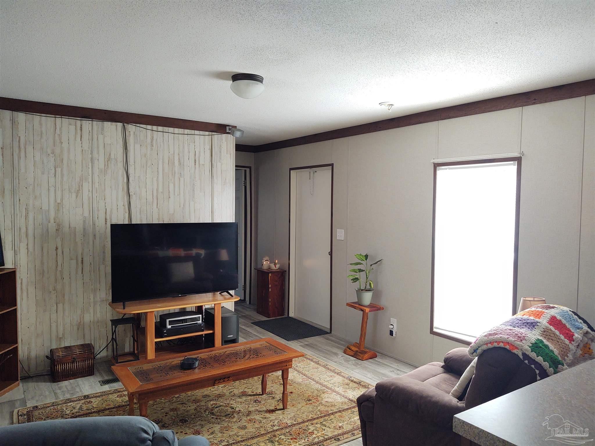 9918 West Provincial Road Milton, FL 32583 - Photo 17 of 19 Gallery Image 17