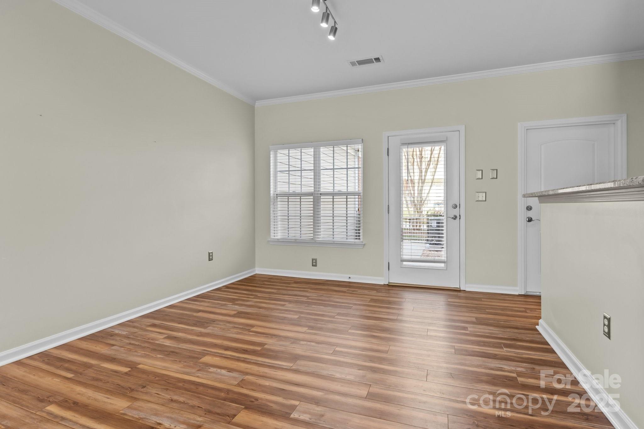 1127 Central Park Circle Davidson, NC 28036 - Photo 13 of 33