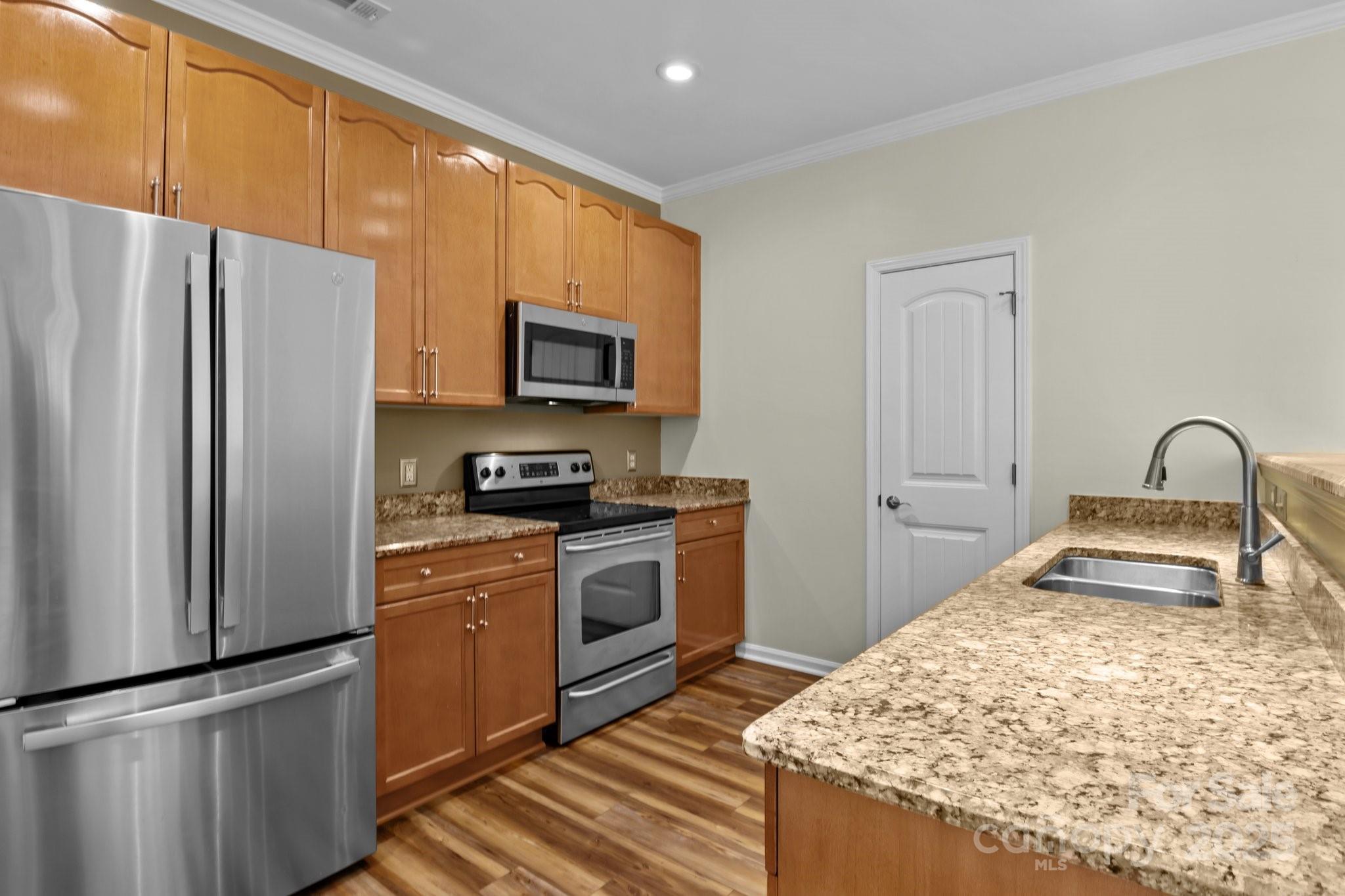 1127 Central Park Circle Davidson, NC 28036 - Photo 15 of 33