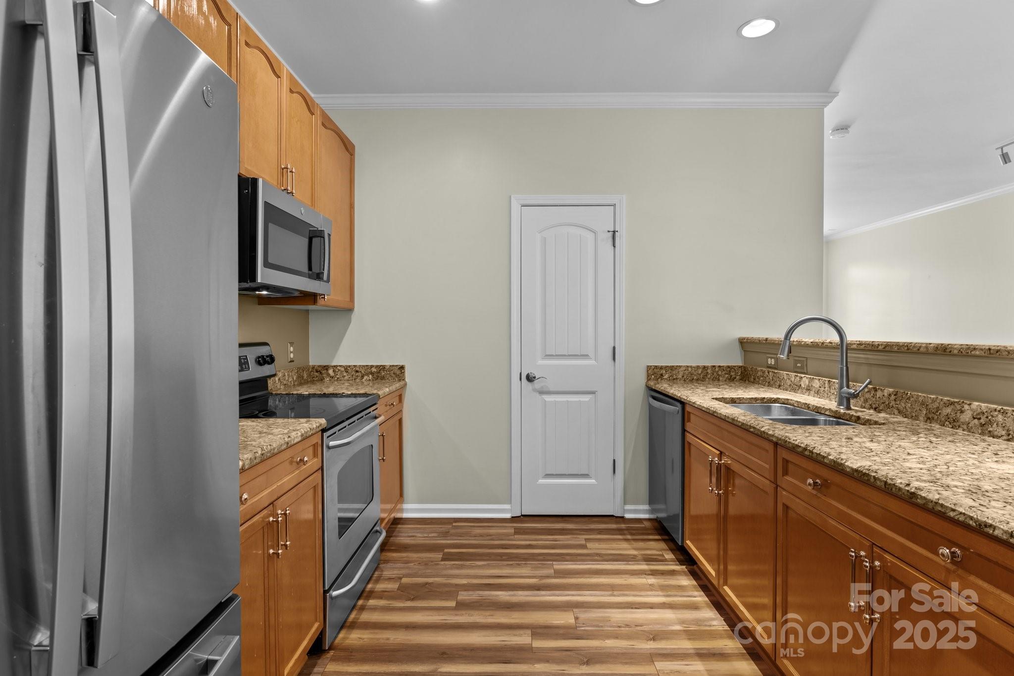 1127 Central Park Circle Davidson, NC 28036 - Photo 16 of 33