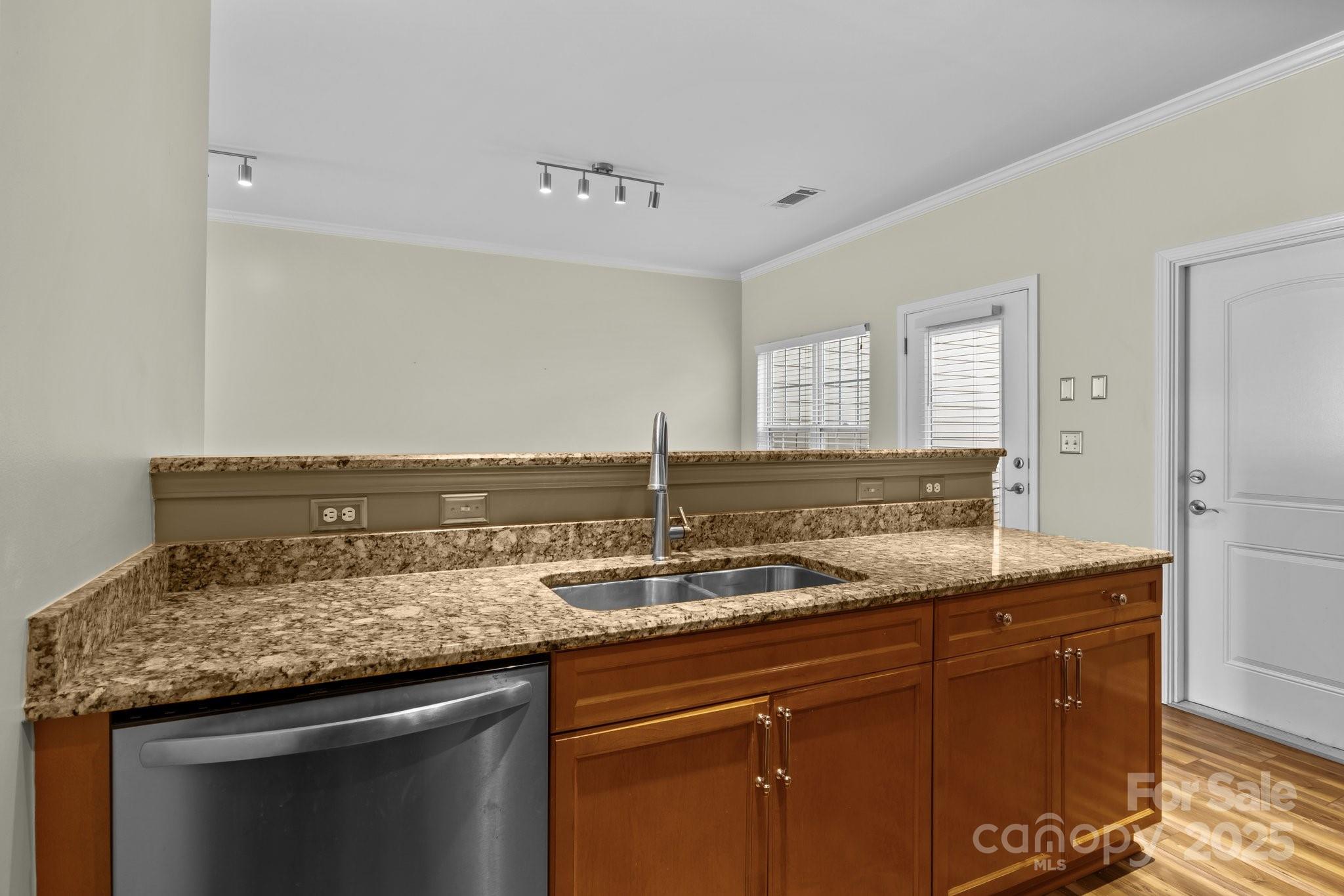 1127 Central Park Circle Davidson, NC 28036 - Photo 20 of 33