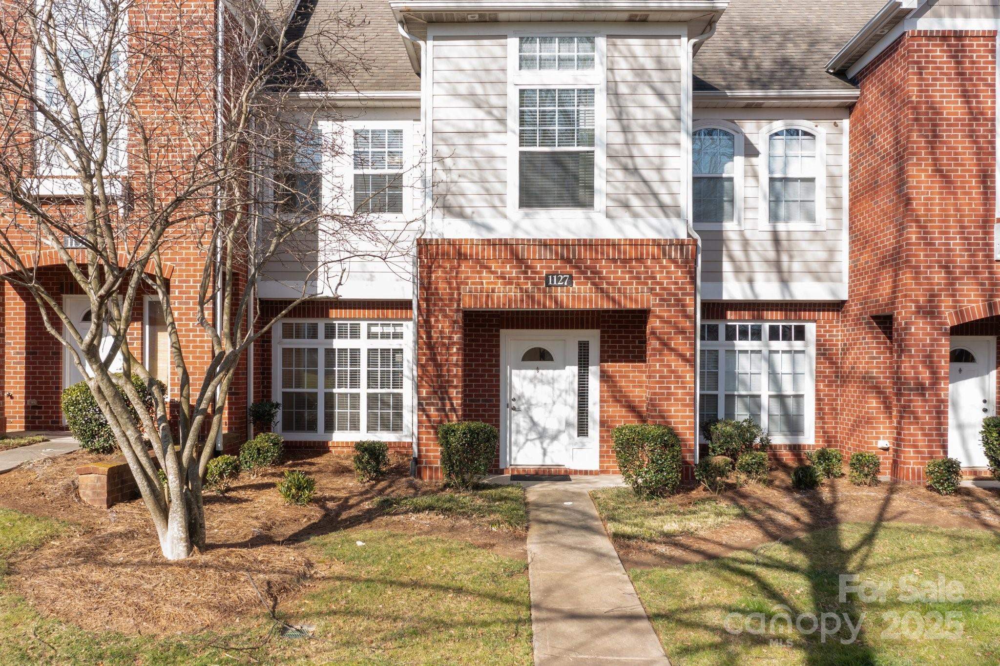 1127 Central Park Circle Davidson, NC 28036 - Photo 2 of 33
