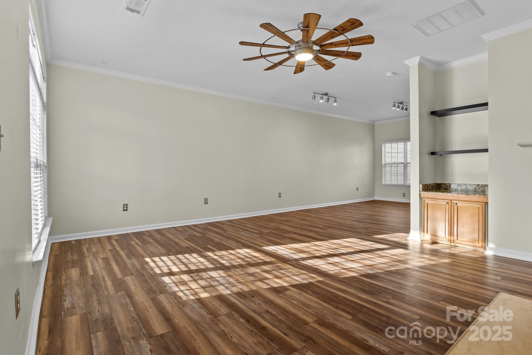 1127 Central Park Circle Davidson, NC 28036 - Photo 10 of 33