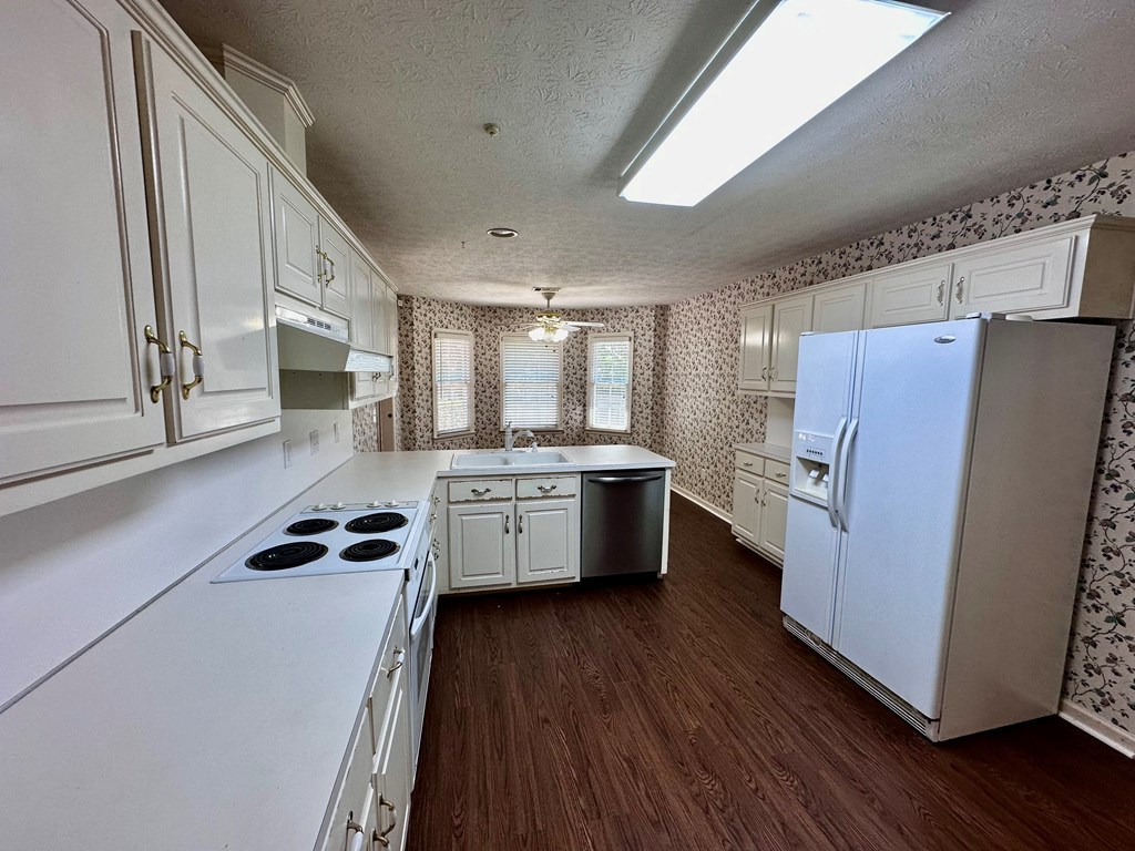 8112 Arbor Ridge Drive Columbus, GA 31909 - Photo 4 of 20