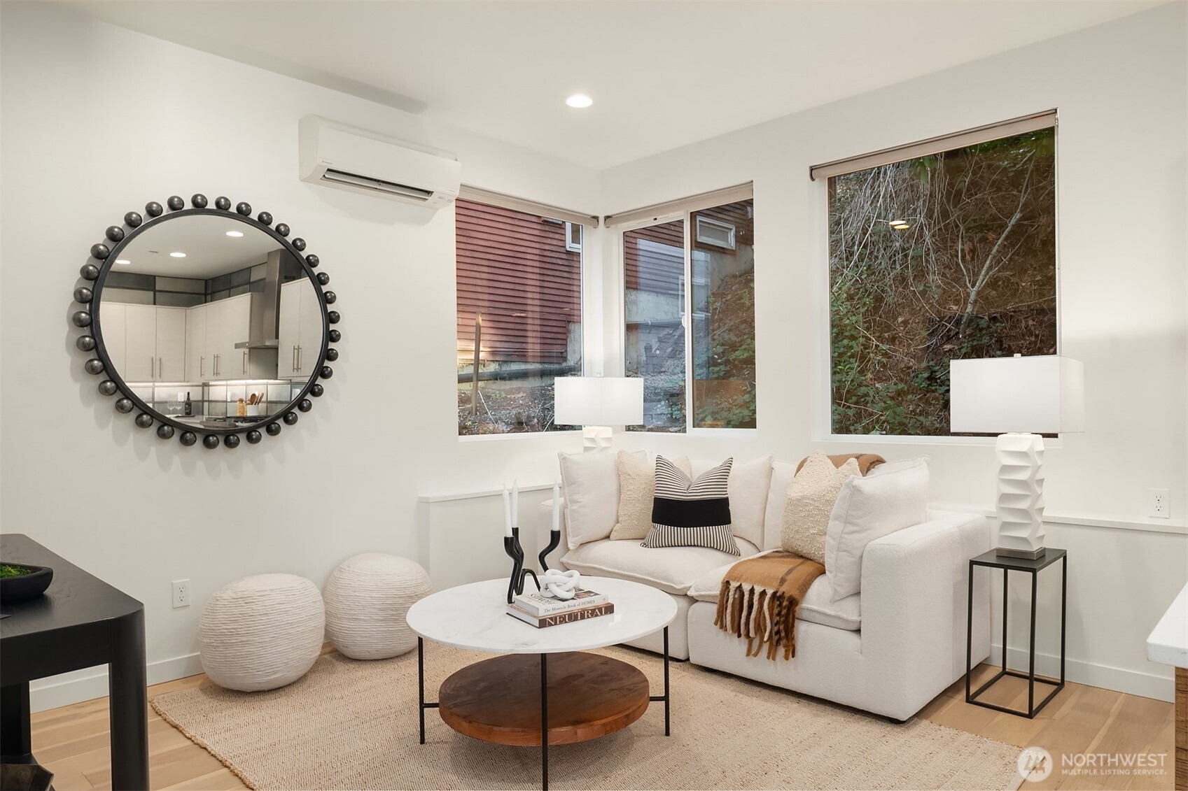 2617 3rd Avenue West Seattle, WA 98119 - Photo 16 of 30