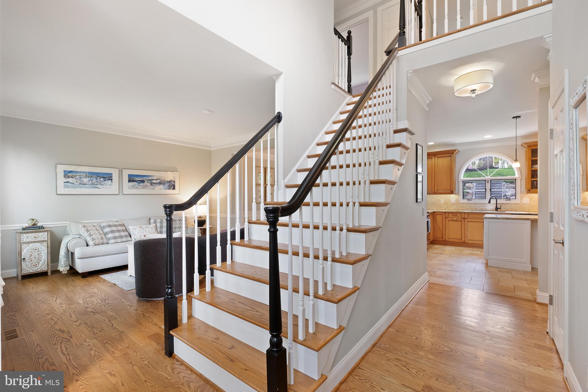 122 Hamilton Road Landenberg, PA 19350 - Photo 2 of 44 Foyer