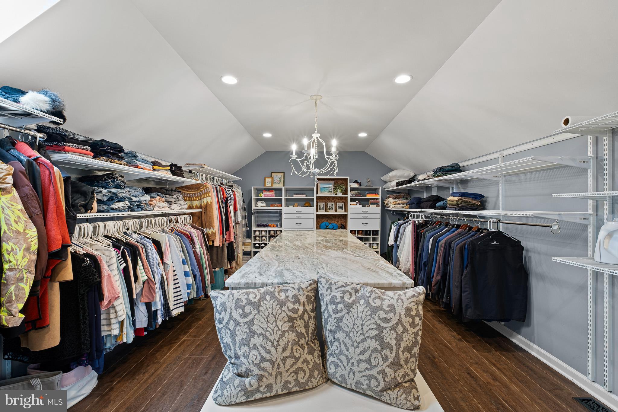 122 Hamilton Road Landenberg, PA 19350 - Photo 21 of 44 Walk-in Closet