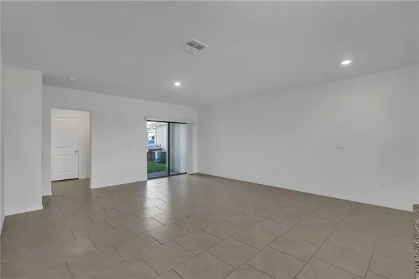 $2,450 | 12043 Holystone Street, Winter Garden, FL 34787