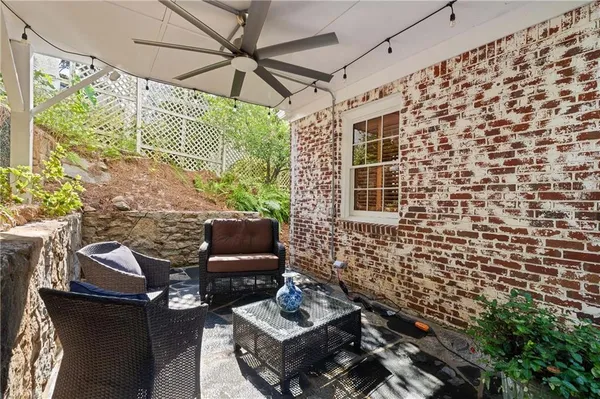 $1,649,000 | 561 Peachtree Battle Avenue Northwest, Atlanta, GA 30305