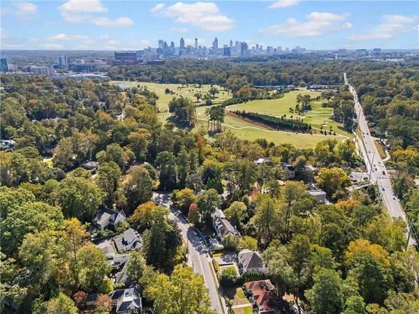 $1,649,000 | 561 Peachtree Battle Avenue Northwest, Atlanta, GA 30305