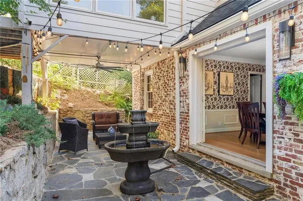 $1,649,000 | 561 Peachtree Battle Avenue Northwest, Atlanta, GA 30305