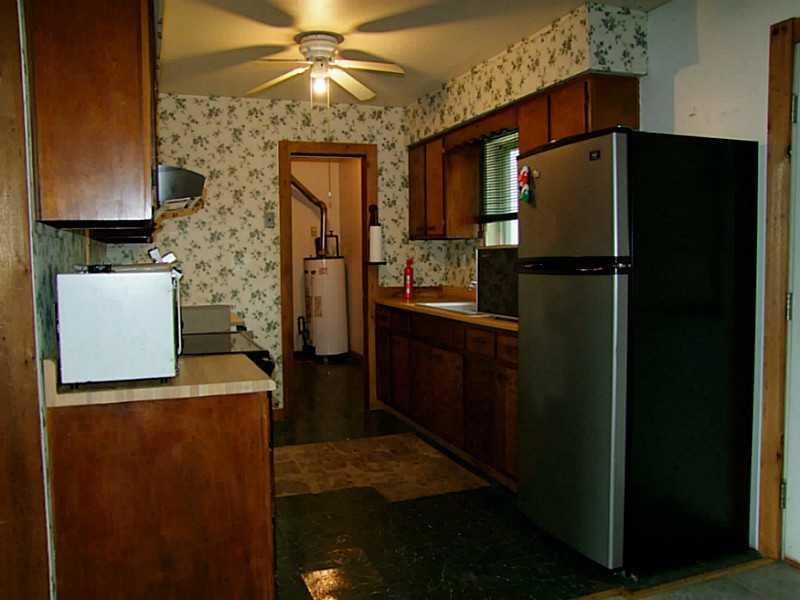 7526 Brehob Road Indianapolis, IN 46217 - Photo 7 of 16 Gallery Image 7
