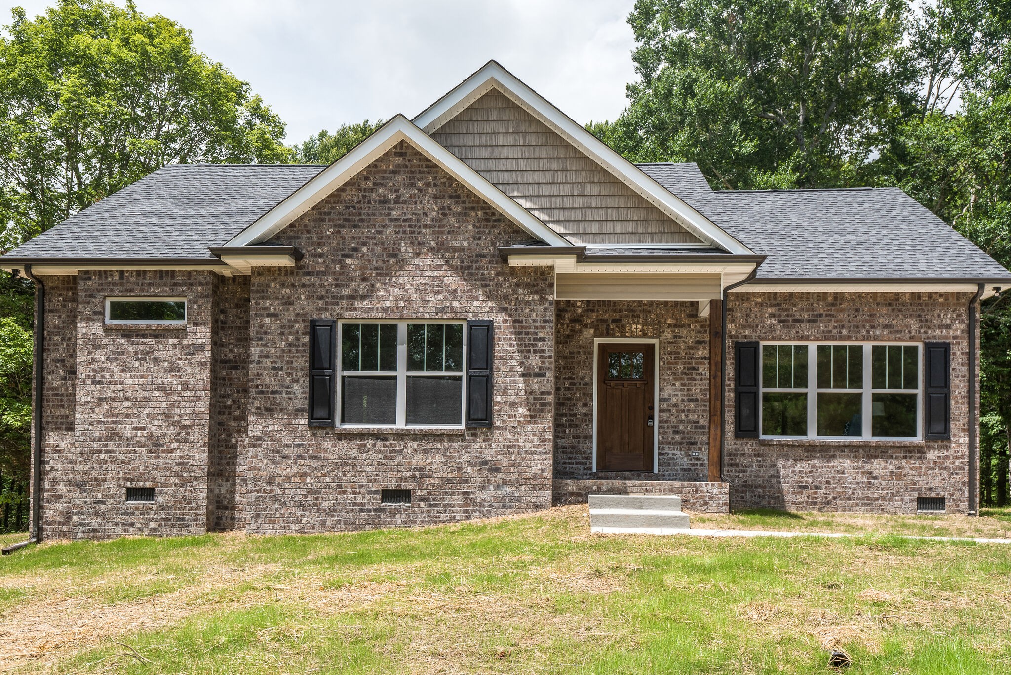 649 Sycamore Road Dickson, TN 37055 - Photo 1 of 26 Gallery Image 1