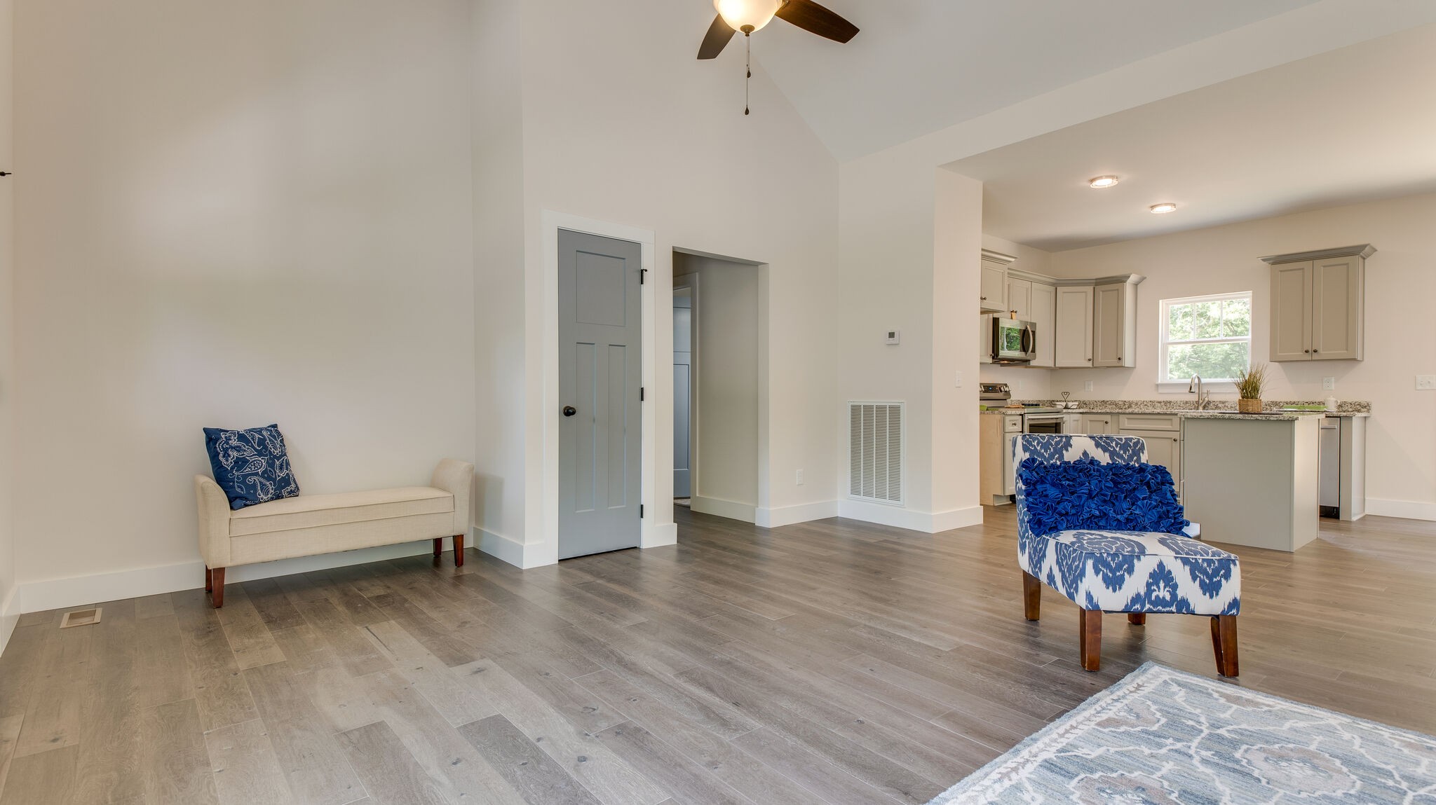 649 Sycamore Road Dickson, TN 37055 - Photo 6 of 26 Gallery Image 6