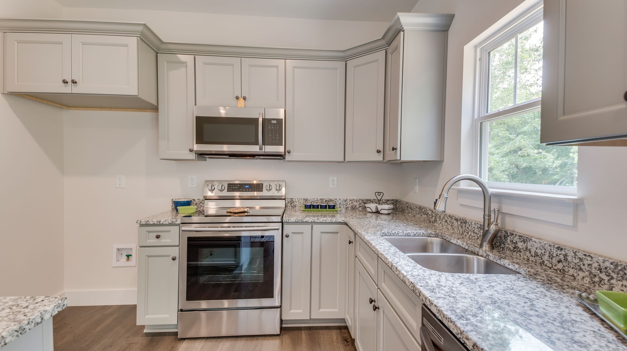 649 Sycamore Road Dickson, TN 37055 - Photo 9 of 26 Gallery Image 9