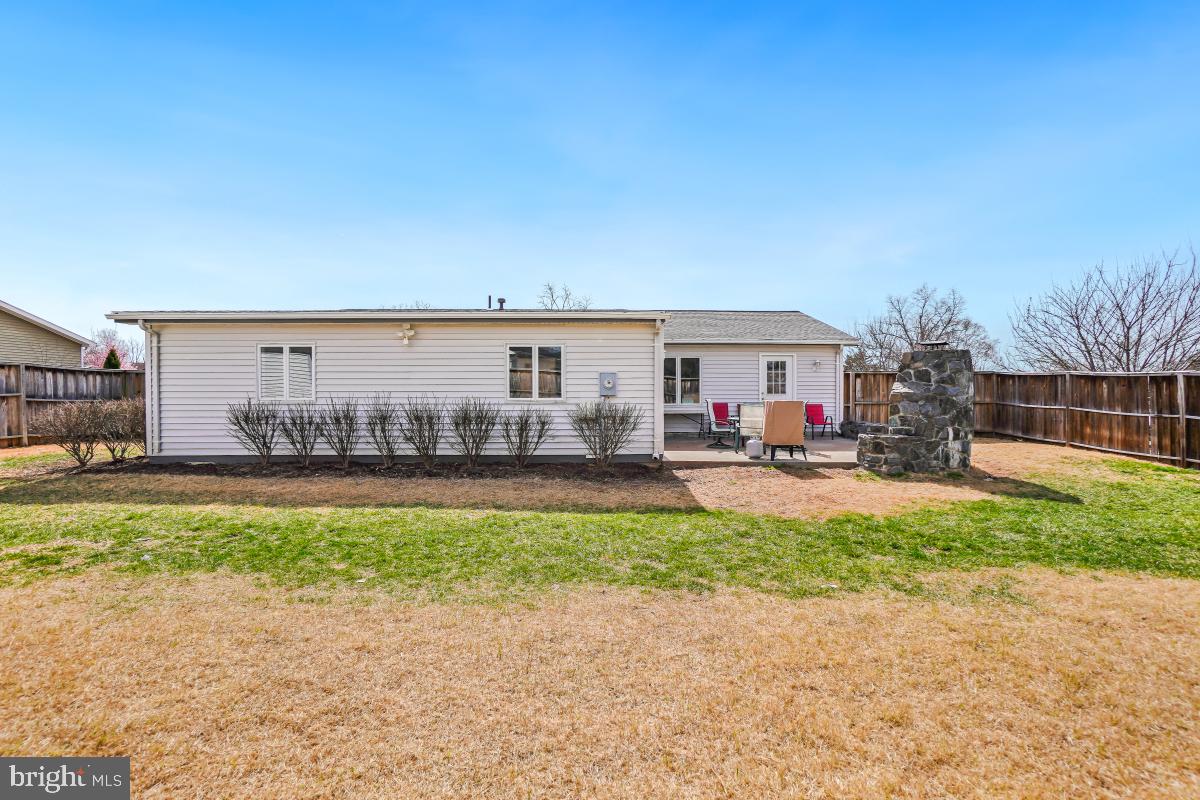 228 West Ash Road Sterling, VA 20164 - Photo 28 of 29 Rear Exterior (View #2)