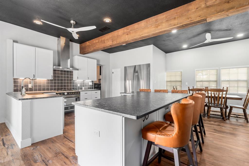 1504 Maple Street Irving, TX 75060 - Photo 14 of 40