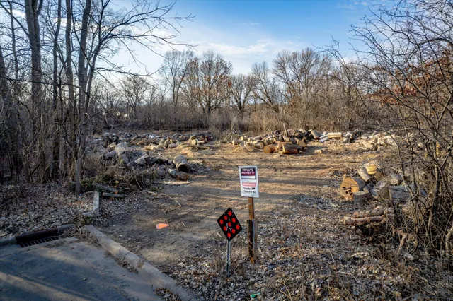 $90,000 | Tbd Kennard Street, St. Paul, MN 55106