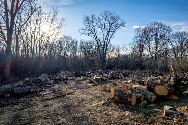 $90,000 | Tbd Kennard Street, St. Paul, MN 55106