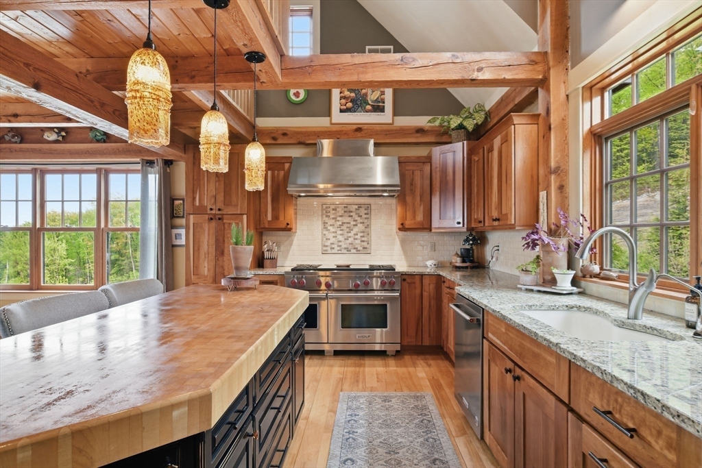 329 Southampton Road Westhampton, MA 01027 - Photo 8 of 40