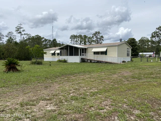 $230,000 | 138 Pine Cone Drive, Georgetown, FL 32139