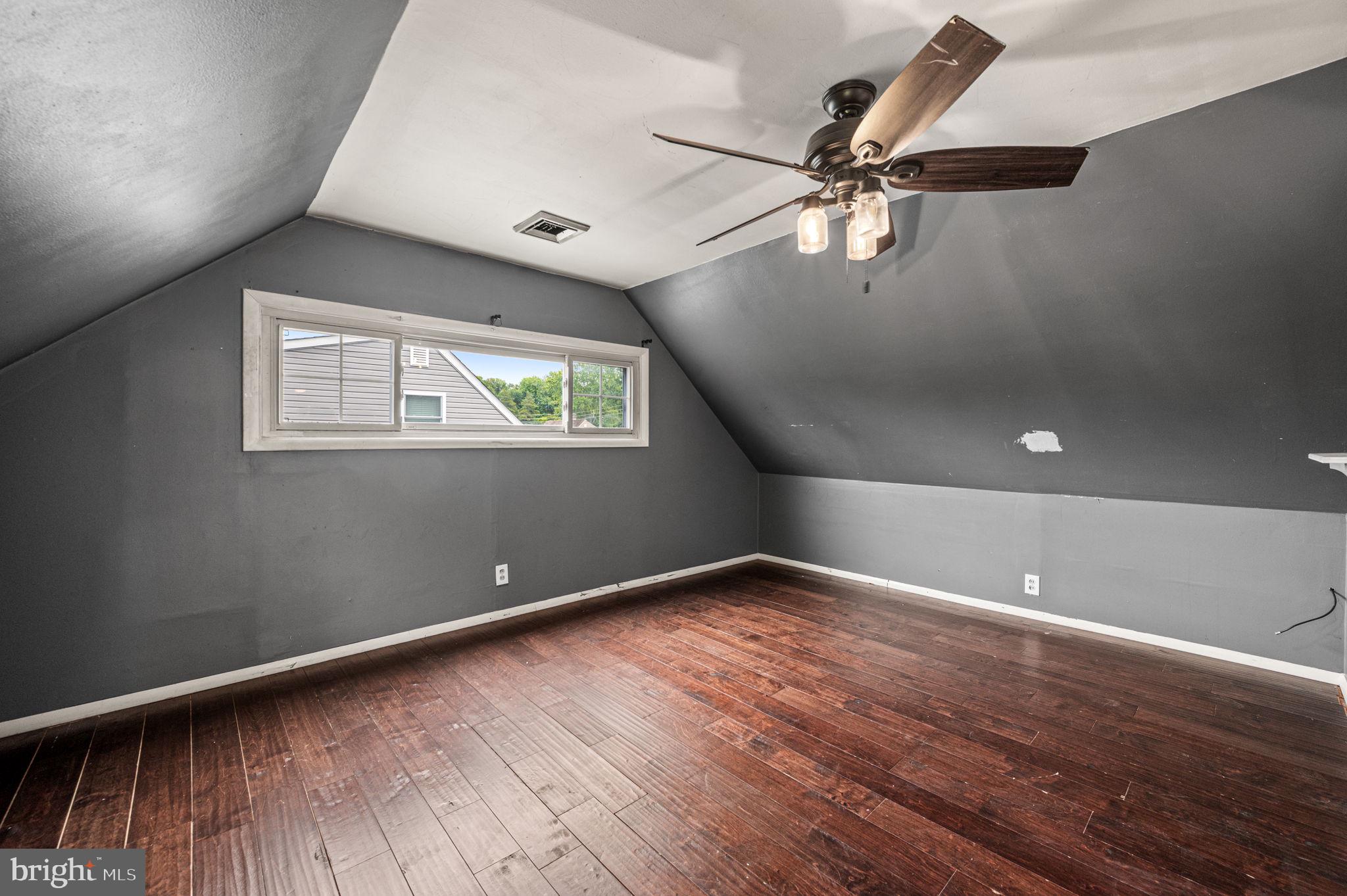 26 Inlet Road Levittown, PA 19057 - Photo 18 of 23 Gallery Image 18