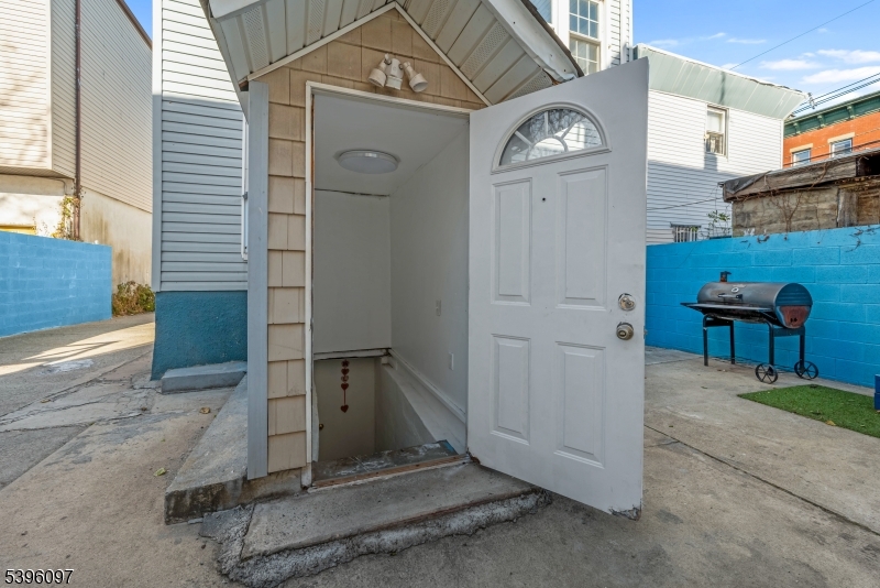 113 Second Street Elizabeth Port, NJ 07206 - Photo 30 of 34 a view of a hallway with seating area