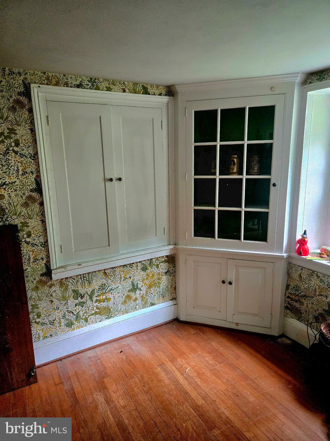 6750 Phillips Mill Road New Hope, PA 18938 - Photo 23 of 26 Built in Corner Cabinets In The Dining Room