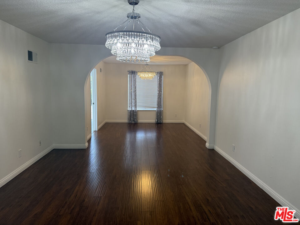 12010 Falcon Ridge Way Porter Ranch, CA 91326 - Photo 2 of 15 Gallery Image 2