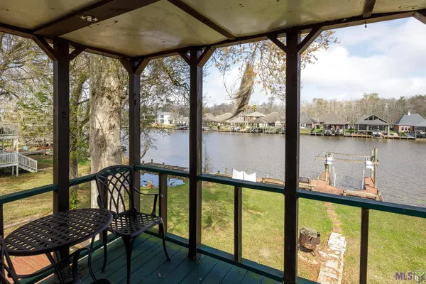 $150,000 | 21018 Diversion Canal Road, Maurepas, LA 70449