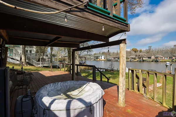 $150,000 | 21018 Diversion Canal Road, Maurepas, LA 70449