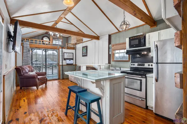 $150,000 | 21018 Diversion Canal Road, Maurepas, LA 70449