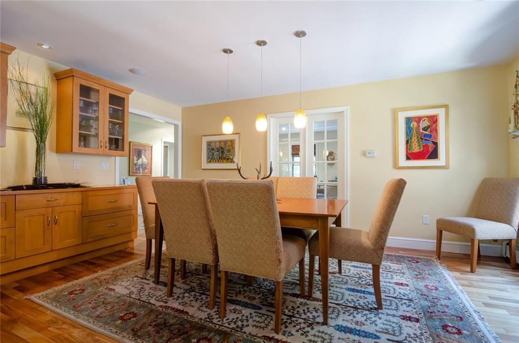 20 Coveside Road Cumberland Foreside, ME 04110 - Photo 10 of 35 Dining open to Kitchen