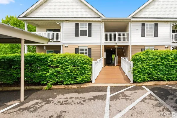 $189,000 | 1202 Spring Creek Lane, O'Fallon, MO 63368